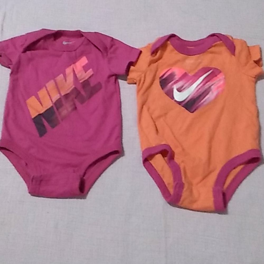 Onsie